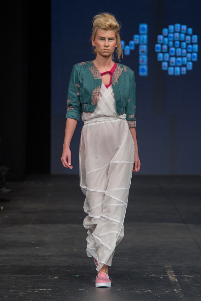 SHOW02_MIKE_PASARELLA_013