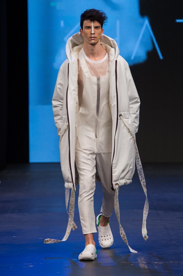 khathegat_MIKE_PASARELLA_001