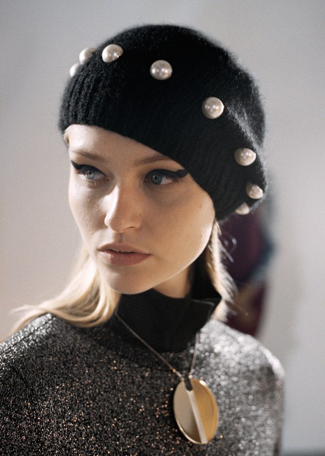 TH-15-48-MI-15 P 1 001 001